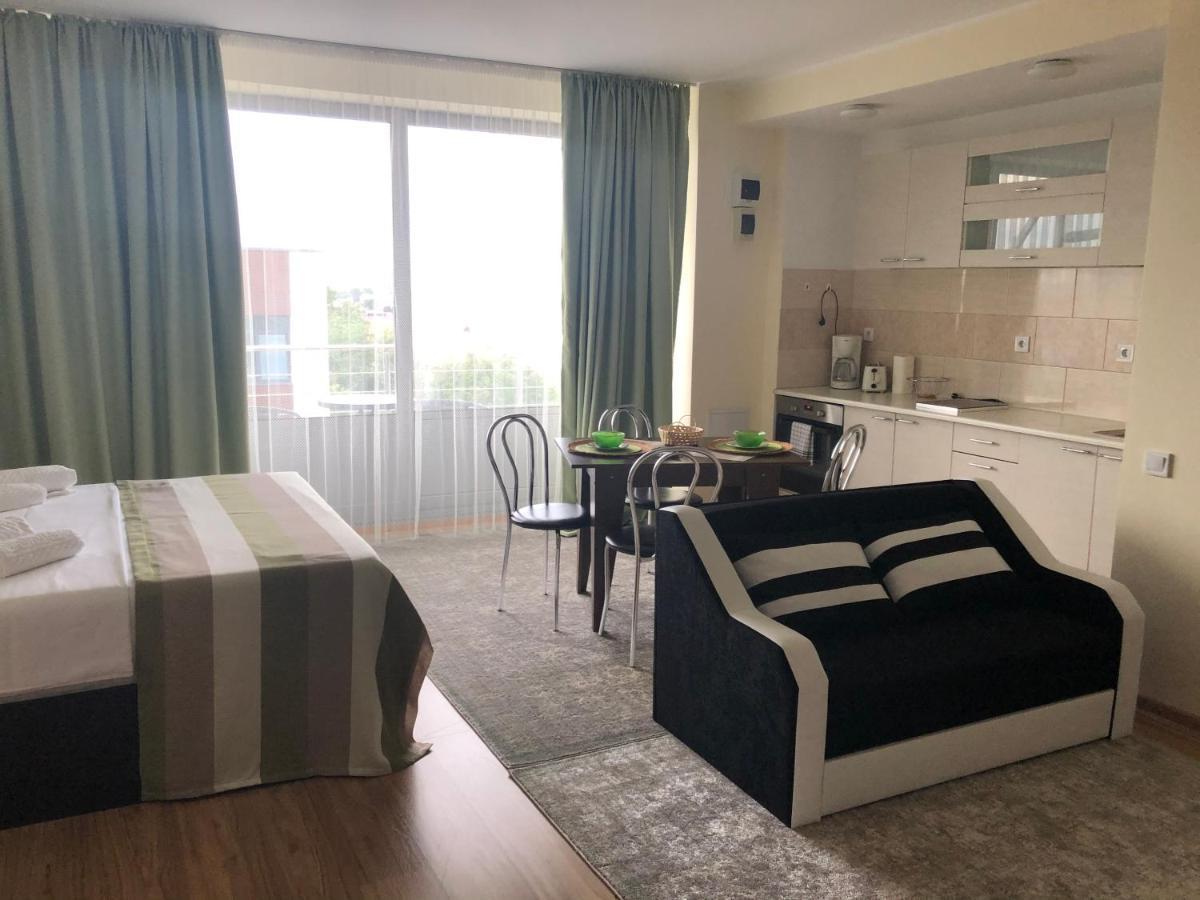 Ari Apartment Bulevardul Mamaia Constanta Exterior photo